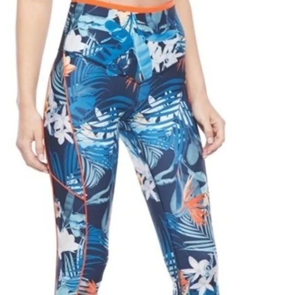 Xersion Move High Rise Workout Capris